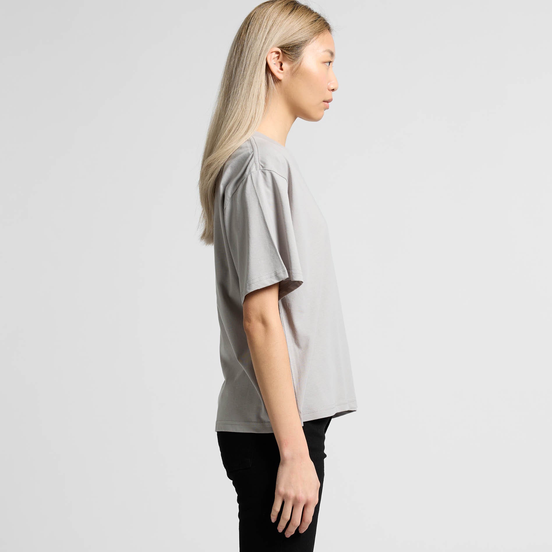 Martina Tee - Stitch Nest