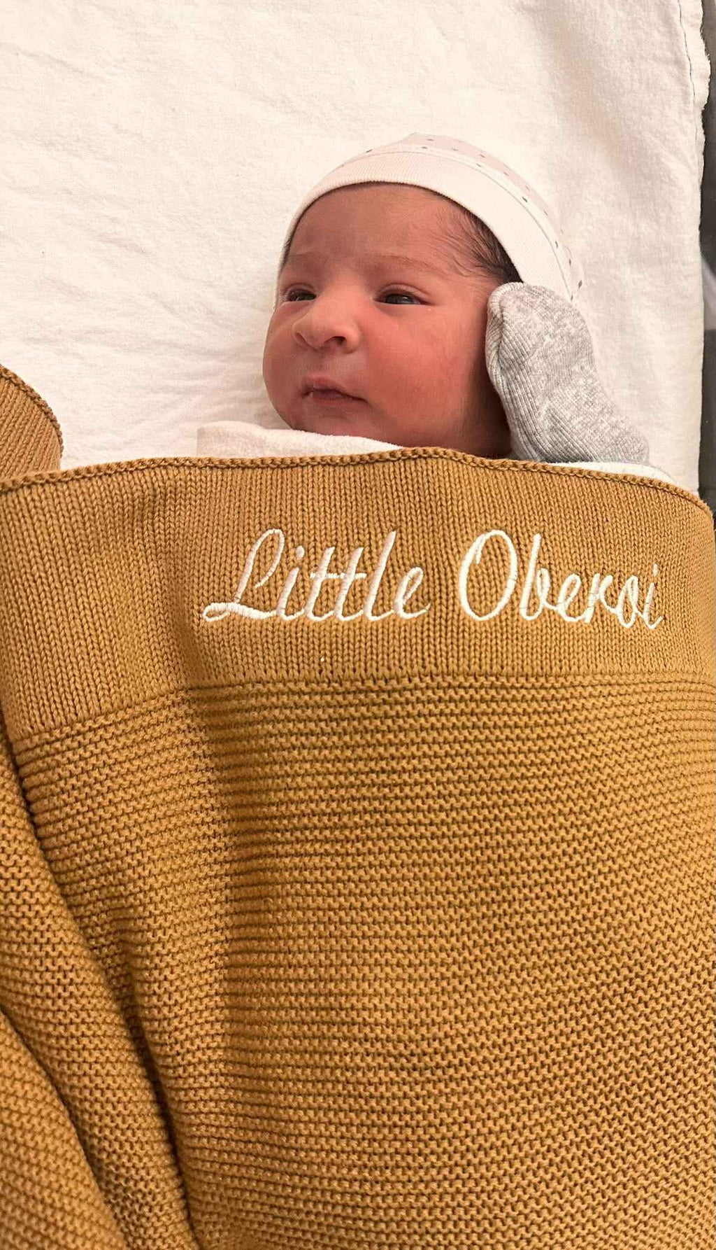 Custom Embroidered Name Baby Blanket - Stitch Nest