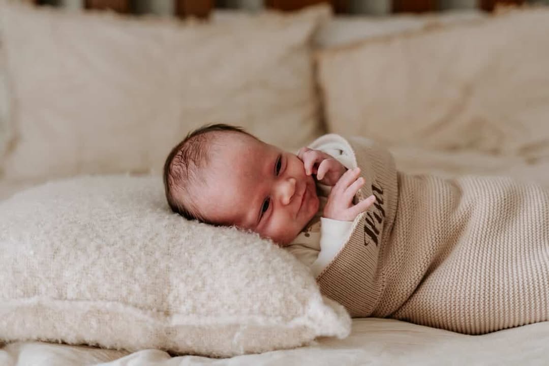Custom Embroidered Name Baby Blanket - Stitch Nest